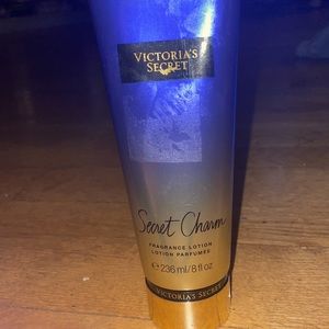 ✨🌞NEW VICTORIA SECRETS SECRET CHARM✨🌞